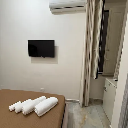 Hv Mattonelle Center Neapol